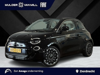 Fiat 500 La Prima 42 kWh | LEDER | NAVI | CLIMA | PARKEERHULP | APPLE CARPLAY / ANDROID AUTO | CAMERA