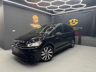 Volkswagen Touran 1.5 TSI 3 x R-line 7p Pano-keyless-V-cockpit-CAM-ACC