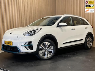 Kia Niro DynamicLine 64 kWh|FACELIFT|3-FASE|1/2 LEDER|ACC|CARPLAY|CAMERA|CLIMA,CRUISE|STOEL-,STUURVERW.|INCL.BTW|1e EIG|NL-AUTO|