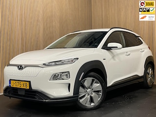 Hyundai Kona EV Fashion 64 kWh|FACELIFT|3-FASE|ACC|HEAD-UP|KRELL|CAMERA|CARPLAY|NAVI|NL-AUTO|NAP|INCL. BTW|1e EIG.|