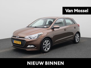 Hyundai i20 1.2 HP i-Motion Comfort | Stoelverwarming | Stuurverwarming | Parkeersensoren |