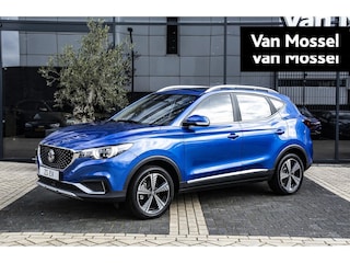 MG ZS EV Luxury 45 kWh Panoramisch schuifkanteldak | Blind Spot Detection | Verwarmbare voorstoelen | Elektrische achterklep