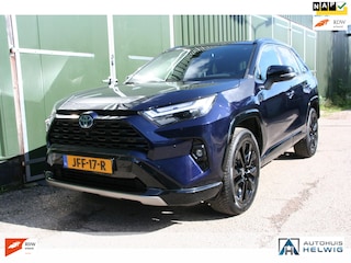 Toyota RAV4 2.5 Hybrid Style BI-COLOR, NAVIGATIE, HALF LEER, 360 CAMERA, STOEL VERWARMING