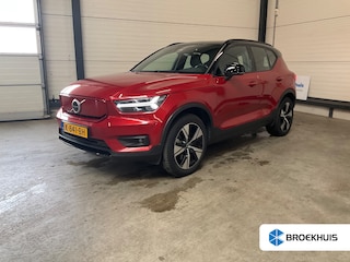 Volvo XC40 Recharge P8 AWD R-Design Trekhaak wegklapbaar | 19" LM velgen | Getinte ramen achter | Airco | Navigatie |