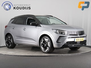 Opel Grandland 1.6 Turbo Plug-In Hybrid 4x4 GSe (Camera / Navi / Elek. achterklep / ACC)