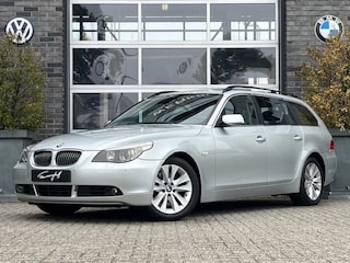 BMW 545I HIGH EXE. TOURING - LEDER - PANO - UNIEK!
