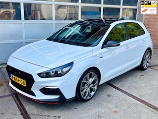 Hyundai i30 1.4 T-GDI N-Line,140PK,AUTOMAAT,PANO,CRUISE,NAVI,CAMERA,18 INCH