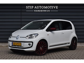 Volkswagen Up 1.0 high up! BlueMotion 75pk | 17" Velgen | Stoelverwarming | Cruisecontrol | Park Pilot | Airco |