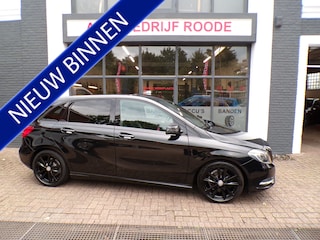 Mercedes-Benz B-klasse 200 Prestige BLACKLINE ZEER MOOI,NIEUWE APK !!!