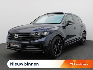 Volkswagen Touareg 3.0 TSi eHybrid 4MOTION R Edition 463PK DSG Pano-Schuifdak, Puglia Leder, 360gr. Camera, Stoelverwarming & Koeling, Memorystoel, Servosluiting, Head-Up Display, Trekhaak, 22" LM Velgen
