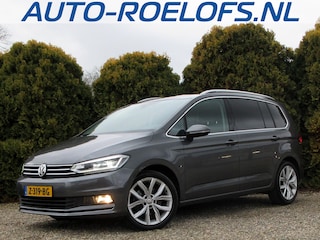 Volkswagen Touran 1.5 TSI Highline Automaat*Navi*Pano.dak*Trekhaak*