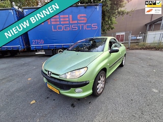 Peugeot 206 CC 1.6-16V LEUKE AUTO RIJDT EN SCHAKELT GOED