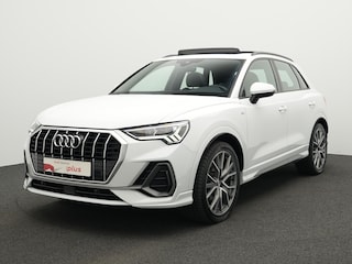 Audi Q3 35 TFSI 150 pk S-tronic S-Line | Panoramadak | Trekhaak | Bang & Olufsen | Leder/alcantara | Navigatie