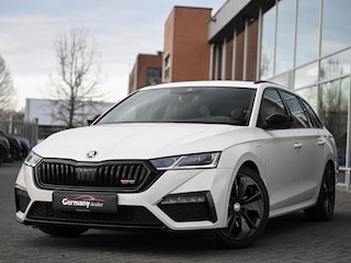 Skoda Octavia Combi 1.4 TSI 245pk RS iV PHEV Business Pano Keyless Ambiente Verlichting Park Assist