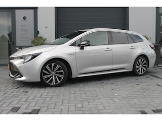 Toyota Corolla Touring Sports 1.8 Hybrid Dynamic BLACK PACK TREKAAK NAP