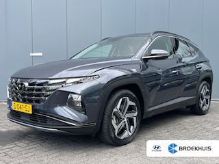 Hyundai Tucson 1.6 T-GDI 265pk PHEV Comfort Smart 4WD | Climate | Camera | Carplay | Keyless | Navigatie | Full - Led | Elek. Klep | Winterpakket | 19" Lichtmetaal | Digitale Cockpit | Parkeer Assistent | Adapt. Cruisecontrol | 1e Eigenaar