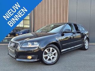 Audi A3 Sportback 1.8 TFSI Quattro Attraction Business Edition | Leder | Stoelverw. | Clima | LMV