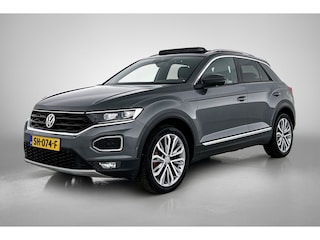 Volkswagen T-Roc 2.0 TSI 4Motion Sport (PANORAMADAK, AFNEEMBARE TREKHAAK, CAMERA, DIGITALE COCKPIT, DEALER ONDERHOUDEN)