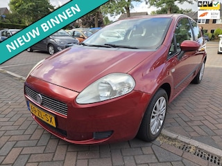 Fiat Punto Grande 1.4 Dynamic LEUKE AUTO RIJDT EN SCHAKELT GOED