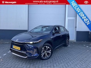 Toyota bZ4X Active 71 kWh | 3 fase | Org NL en 1e Eigenaar |