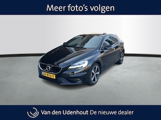 Volvo V40 1.5 T3 153pk Polar+ Sport / Panoramadak / Stoelverwarming / Camera / LED