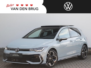 Volkswagen Golf 1.5 eTSI R-Line Edition | Panoramadak | Camera | Stoel- en Stuurverwarming | Carplay & Android Auto | Clima 3-zone |
