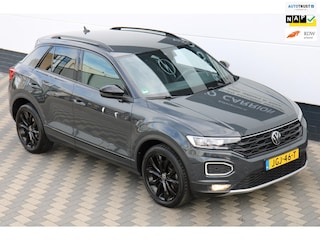 Volkswagen T-Roc 2.0 TSI 4Motion DSG Sport Carplay ACC LED !