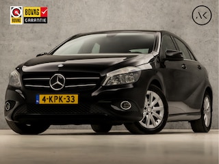 Mercedes-Benz A-klasse 180 CDI Sport (NAVIGATIE, LEDER, STOELVERWARMING, BLUETOOTH, SPORTSTOELEN, PARKEERSENSOREN, ZWART HEMEL, NIEUWSTAAT)