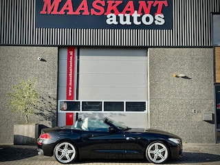 BMW Z4 Roadster (e89) Sdrive30i / M-pakket / Sportseats / Hifi / Cruise / Navi / Black details / MANUAL!