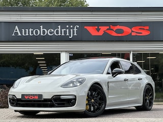 Porsche Panamera Sport Turismo 4.0 Turbo S E-Hybrid 680 pk | Keramisch | NL Auto!