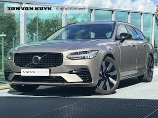 Volvo V90 2.0 T8 Plug-in hybrid AWD Ultra Dark PHEV, Automaat, Trekhaak semi elektrisch wegklapbaar, Leder, Panoramadak, 360 graden parkeercamera, Stoelverwarming, Stuurverwarming