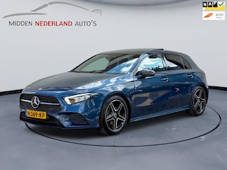 Mercedes-Benz A-klasse 180 Business Solution AMG * PANORAMA DAK * CAMERA * AMG PAKKET *