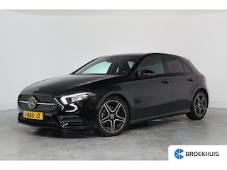 Mercedes-Benz A-klasse 180 Business Solution AMG | Dealer Onderhouden! | Sfeerverlichting | Widescreen | LED | Sportstoelen | Stoelverwarming | Clima | Camera | Keyless