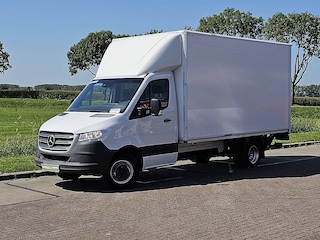 Mercedes-Benz Sprinter 516 CDI ac automaat EURO6 MBUX10 carplay cruisecontrol 3500 kg aanhanggewicht