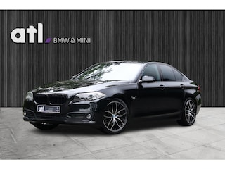 BMW 520i Luxury Edition NL auto, Afn trekhaak, Comfortstoelen memory, Navi Pro, Achteruitrijcamera, Automatische Airco, Stoelverwarming, etc.