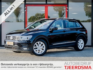 Volkswagen Tiguan 1.5 TSI ACT Highline | Schuif/ Kantel Panoramadak | LED Koplampen | Adaptieve Cruise Control | Stoelverwarming | Virtual Cockpit | Climate Control | Apple Carplay | Android Auto | Metallic Lak | Privacy Glas | All Season |