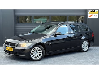 BMW 3-serie Touring 318i Business Line Airco|PDC