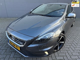 Volvo V40 1.6 T4 R-Design*CRUISE*NAVI*STOEL VERWARMING*LEER BEKLEDING*CAMERA