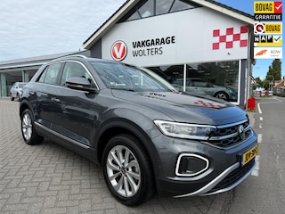 Volkswagen T-Roc 1.5 TSI Style Automaat RIJKLAAR!