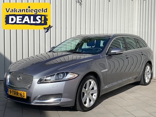 Jaguar XF Sportbrake 2.2D Business Edition|Automaat|Navigatie|leder|