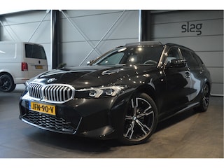 BMW 3-serie Touring 320d M-Sportpakket pano camera led 18 inch 190 pk !!