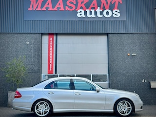 Mercedes-Benz E55 / V8 Kompressor / Sedan / 476pk / Sunroof / Harman Kardon / Btw refundable / YOUNGTIMER!