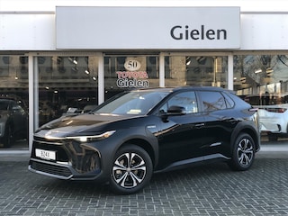 Toyota bZ4X 71,4 kWh 204pk Dynamic | Groot scherm, 360 Camera, Parkeersensoren, Elektrische achterklep, LED, Stoel + Stuurverwarming