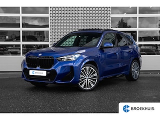 BMW X1 xDrive23i 204pk | Panoramadak | Head-Up | 20" | 360 Camera | Trekhaak