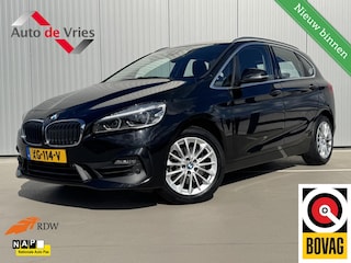 BMW 2-serie Tourer 220i Executive|Trekhaak|NL-Auto