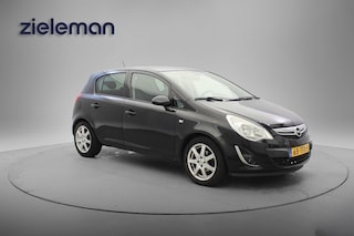Opel Corsa 1.4 16V - Airco, Cruise, Park Control