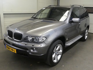 BMW X5 - Automaat - Grijs Kenteken - Leer - Mooie auto!