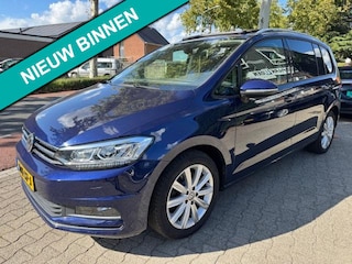 Volkswagen Touran 1.5 TSI Automaat Comfortline Business 7p LEd,Panorama,Nav/Camera