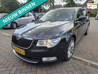 Skoda Superb 1.8 TSI Ambition NETTE AUTO RIJDT EN SCHAKELT GOED