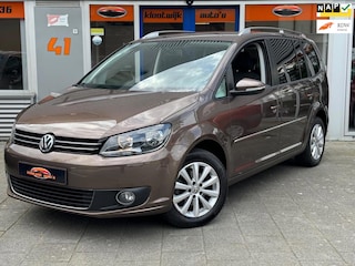 Volkswagen Touran 1.2 TSI Highline 7-Persoons Navigatie Cruise LM Dealer Onderhouden